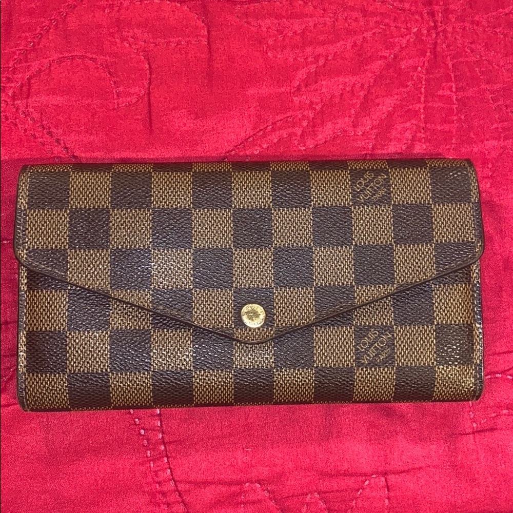 Louis Vuitton classic wallet
